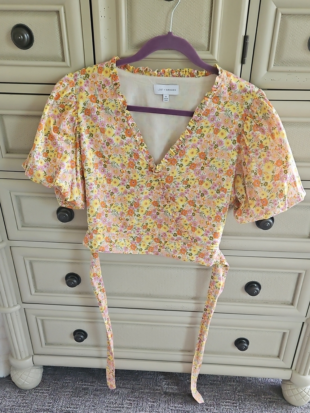 Lost + Wander 100% Cotton Floral Puff Sleeve Tie-back Crop Top. Sz. M
